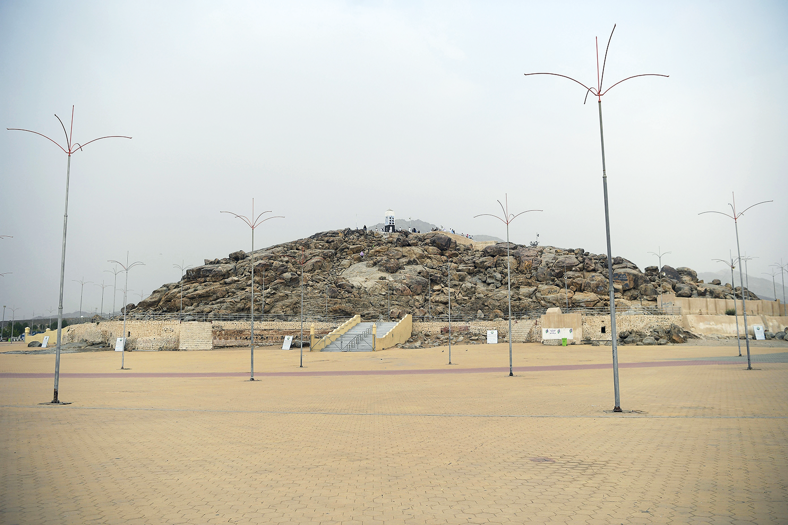 Müslümanlar Arafat yolunda