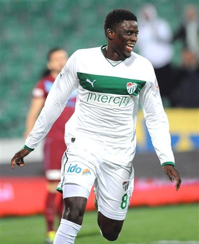 Alfred N'Diaye, Villarreal'e transfer oluyor...