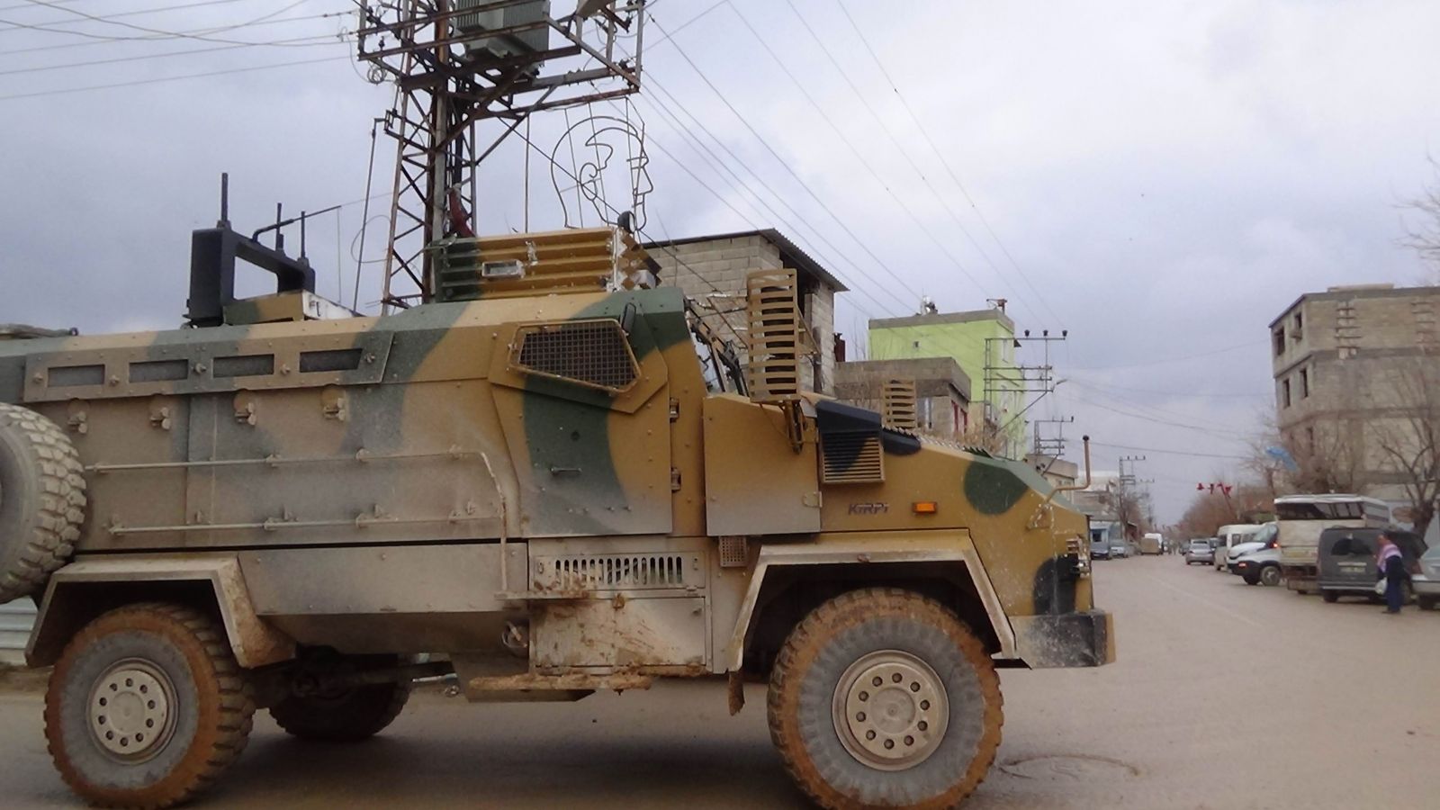 El Bab bölgesine birlikler takviye ediliyor