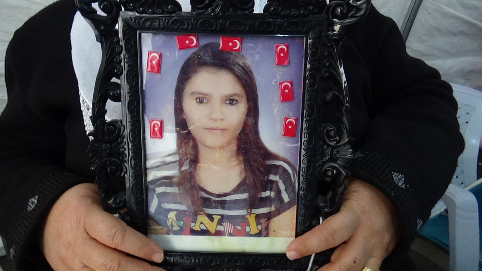 'Evlat nöbeti’ndeki Hüsniye Kaya kızına kavuştu