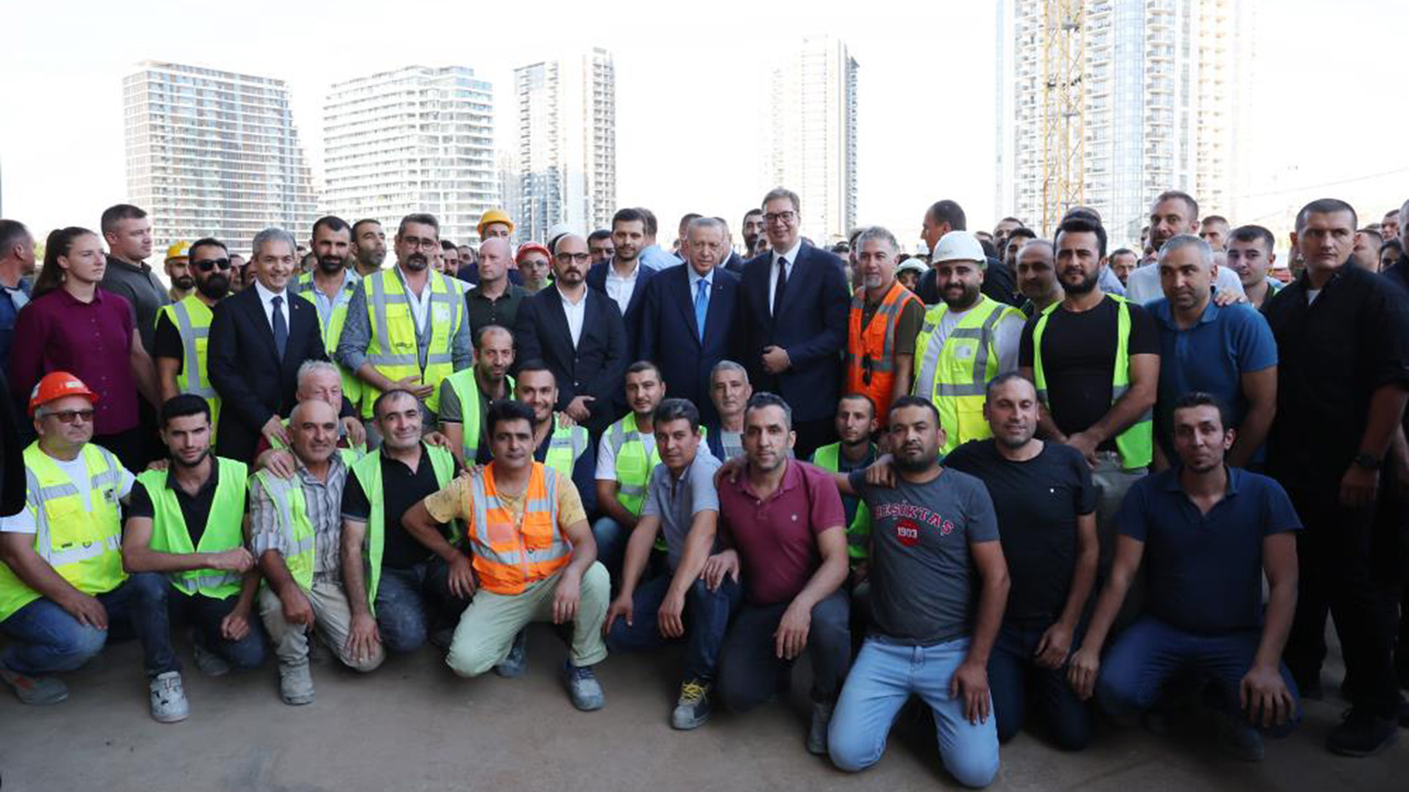 Erdoğan, Sırbistan'da Türklerin inşa ettiği Belgrad Kulesi’ni ziyaret etti