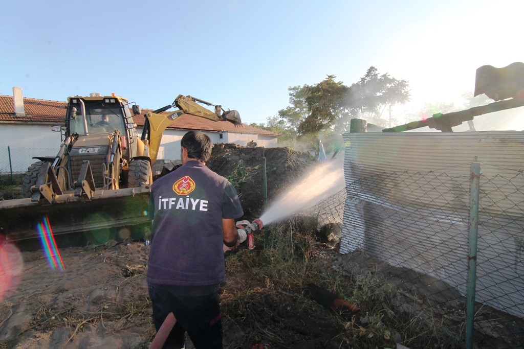 Edirne’de yangında 3 ev kül oldu