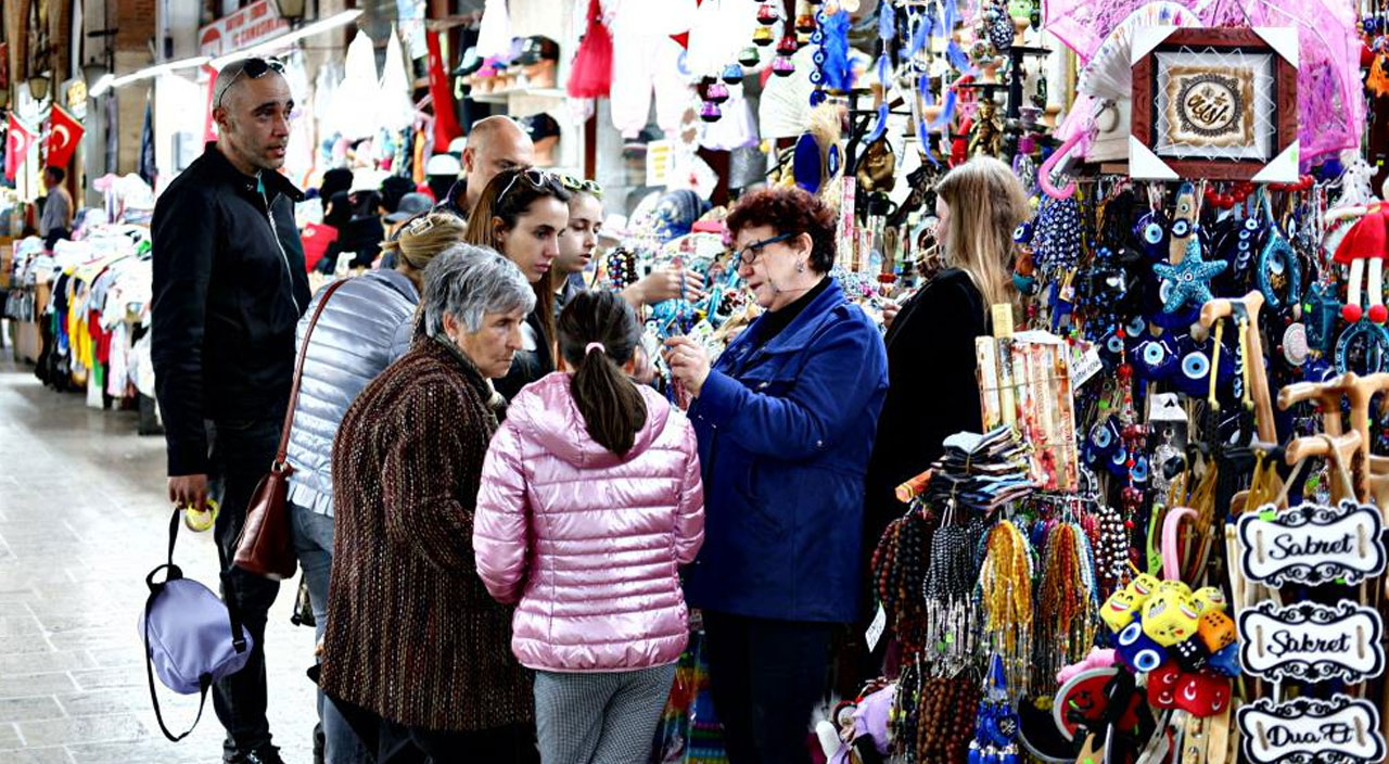 Yılbaşından bu yana 500 bin Bulgar ve Yunan turist Edirne'ye geldi