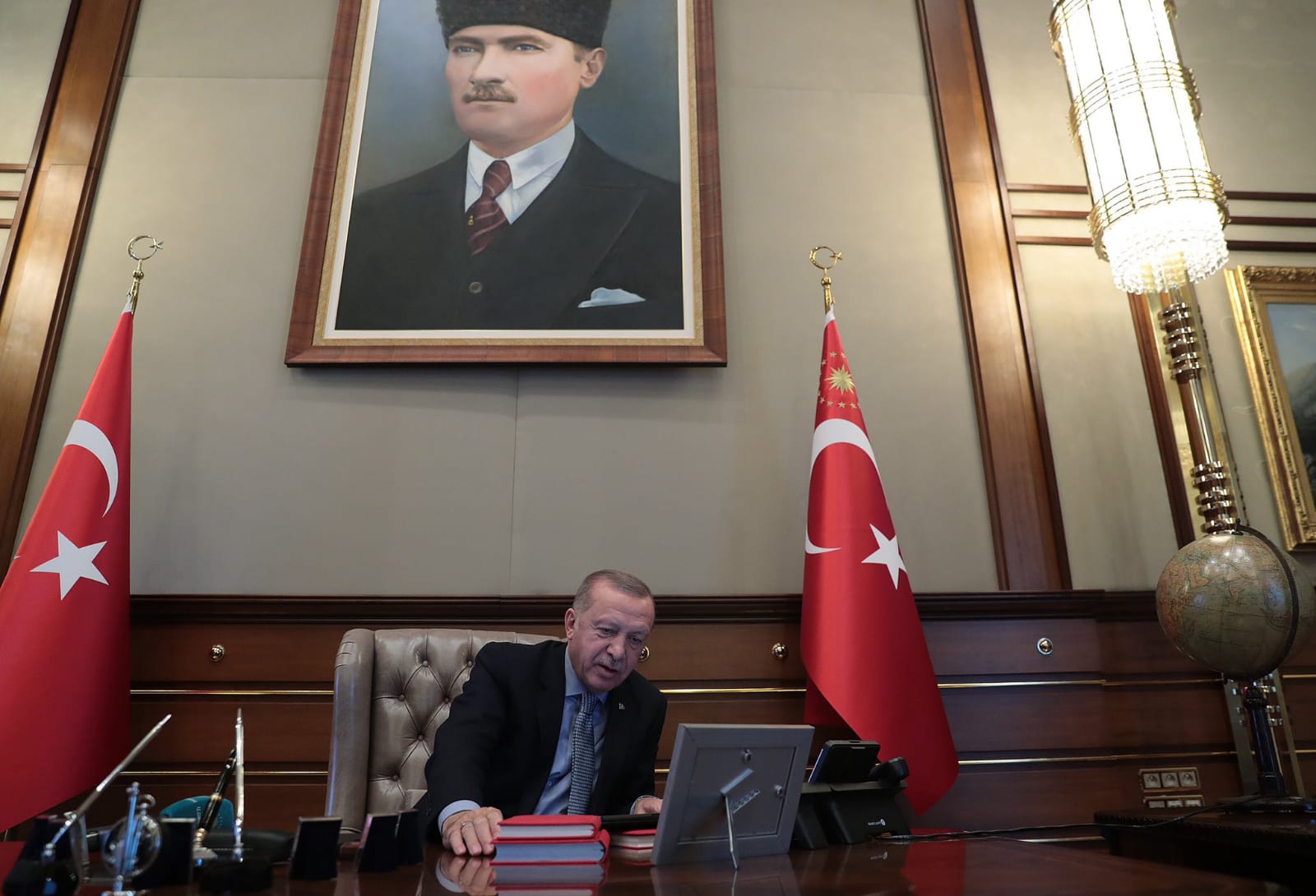 Cumhurbaşkanı Erdoğan'ın operasyon emrini verdiği o an