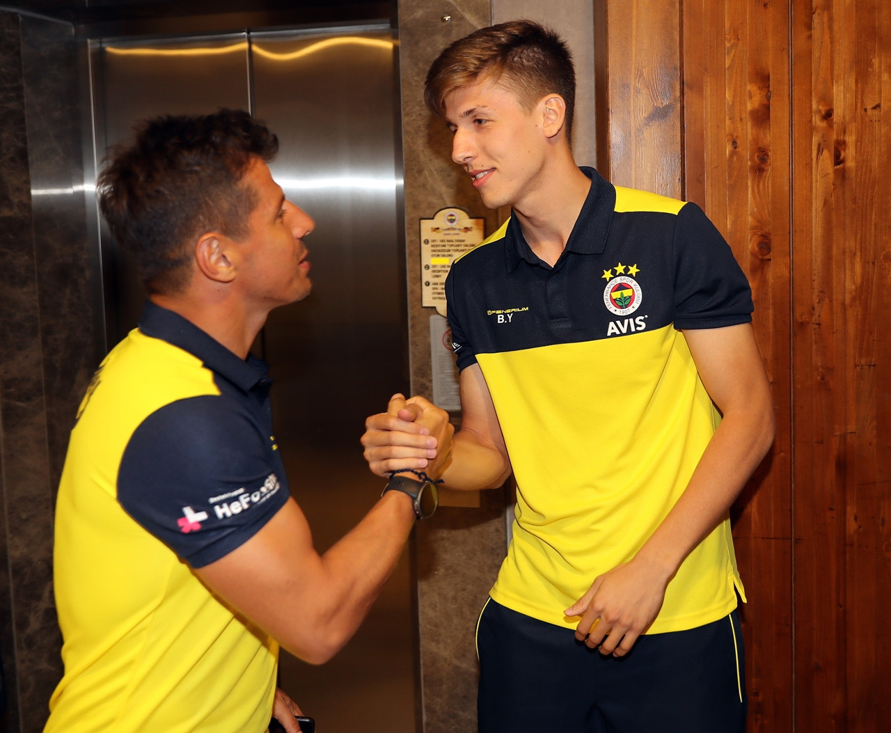 Emre Belözoğlu kampa katıldı