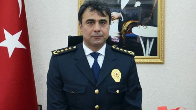 Aziz Yıldırım'ın hedef aldığı Ekizoğlu da gözaltına alındı Aziz Yıldırım'ın hedef aldığı Ekizoğlu da gözaltına alındı