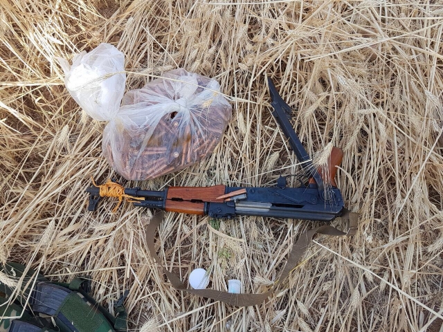 Cizre'de Rus yapımı el bombası bulundu