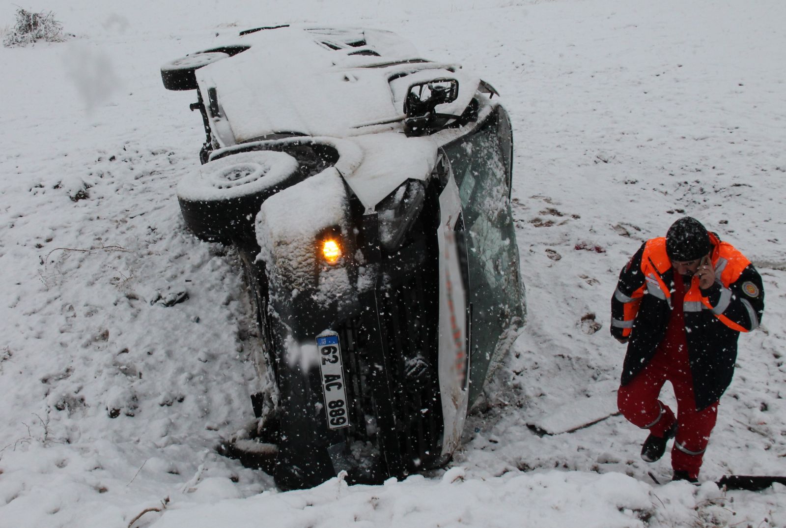 Elazığ'da trafik kazası: 18 yaralı