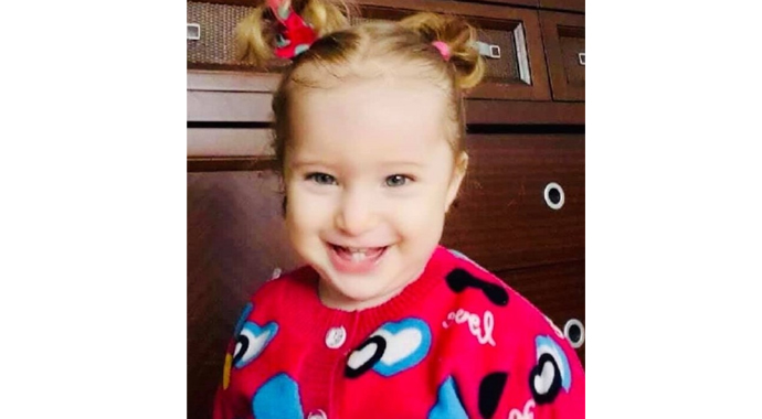 65 saat sonra enkazdan çıkartılan Elif’i üzerine devrilen sandalye hayatta tutmuş