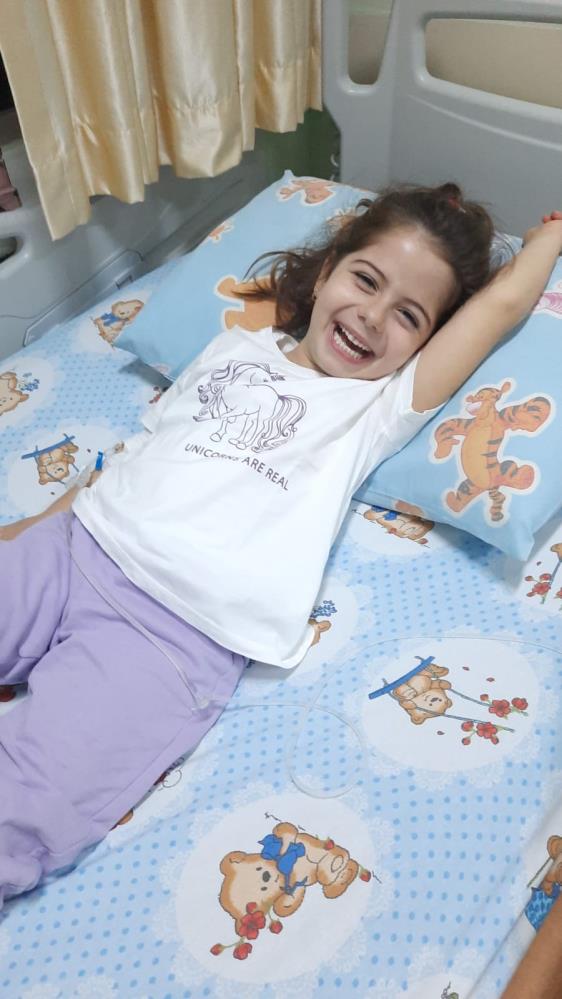 Minik Elisa, Covid-19 nedeniyle hayatını kaybetti