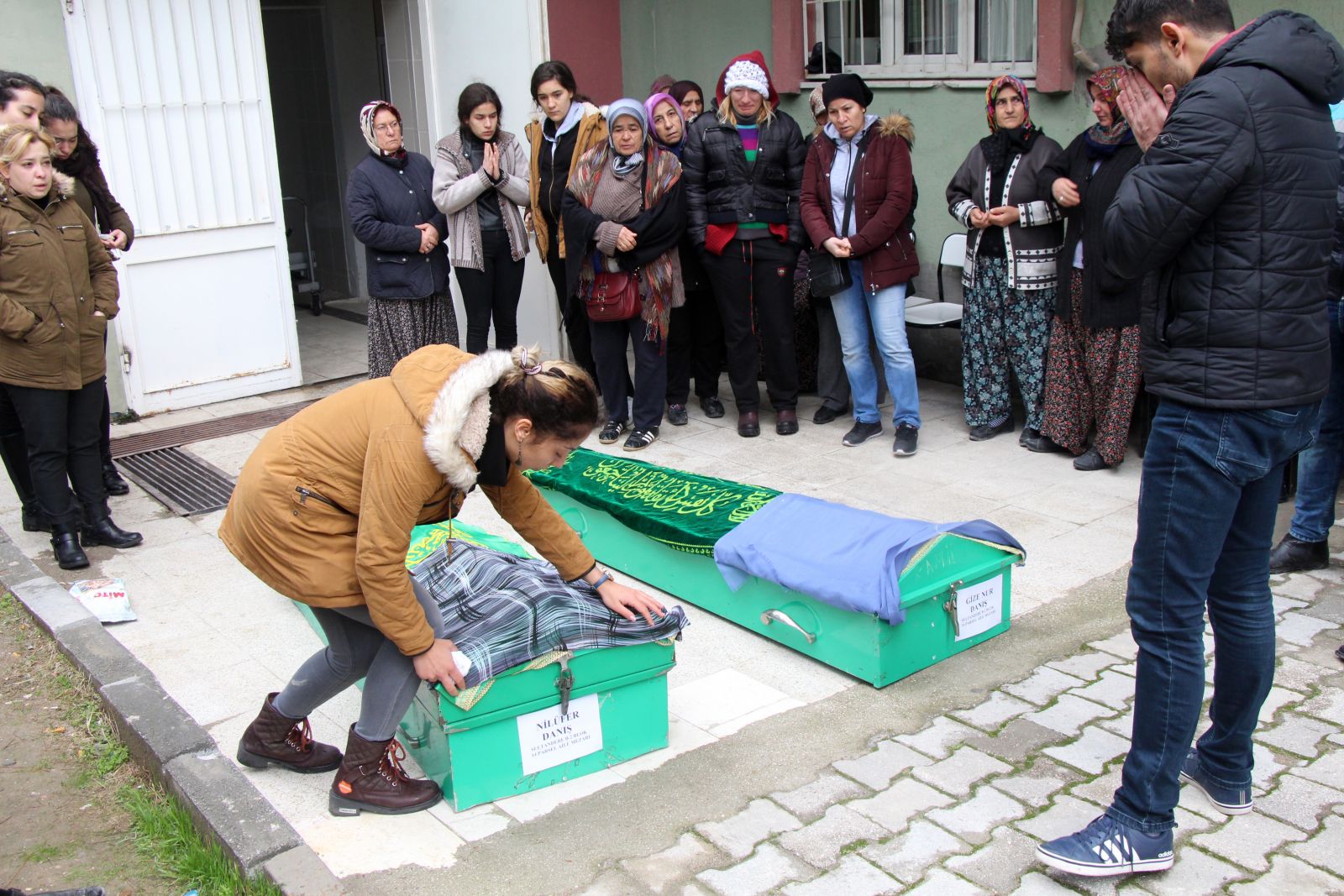 'Sen çocuğu al diğer odaya geç' dedi sonrası facia!