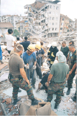 Binaların yüzde 90'ı güçlendirmeyle kurtulur