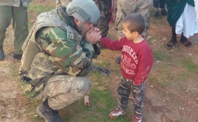 Cumhurbaşkanı Erdoğan'dan Binbaşı Tetik'e ziyaret