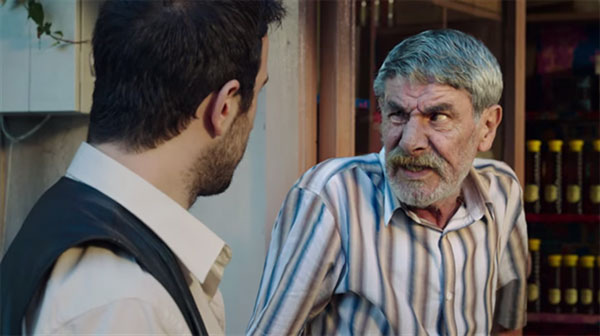 Ercan Yazgan felç geçirdi (Kapıcı Cafer) | Ercan Yazgan kimdir, ne oldu?