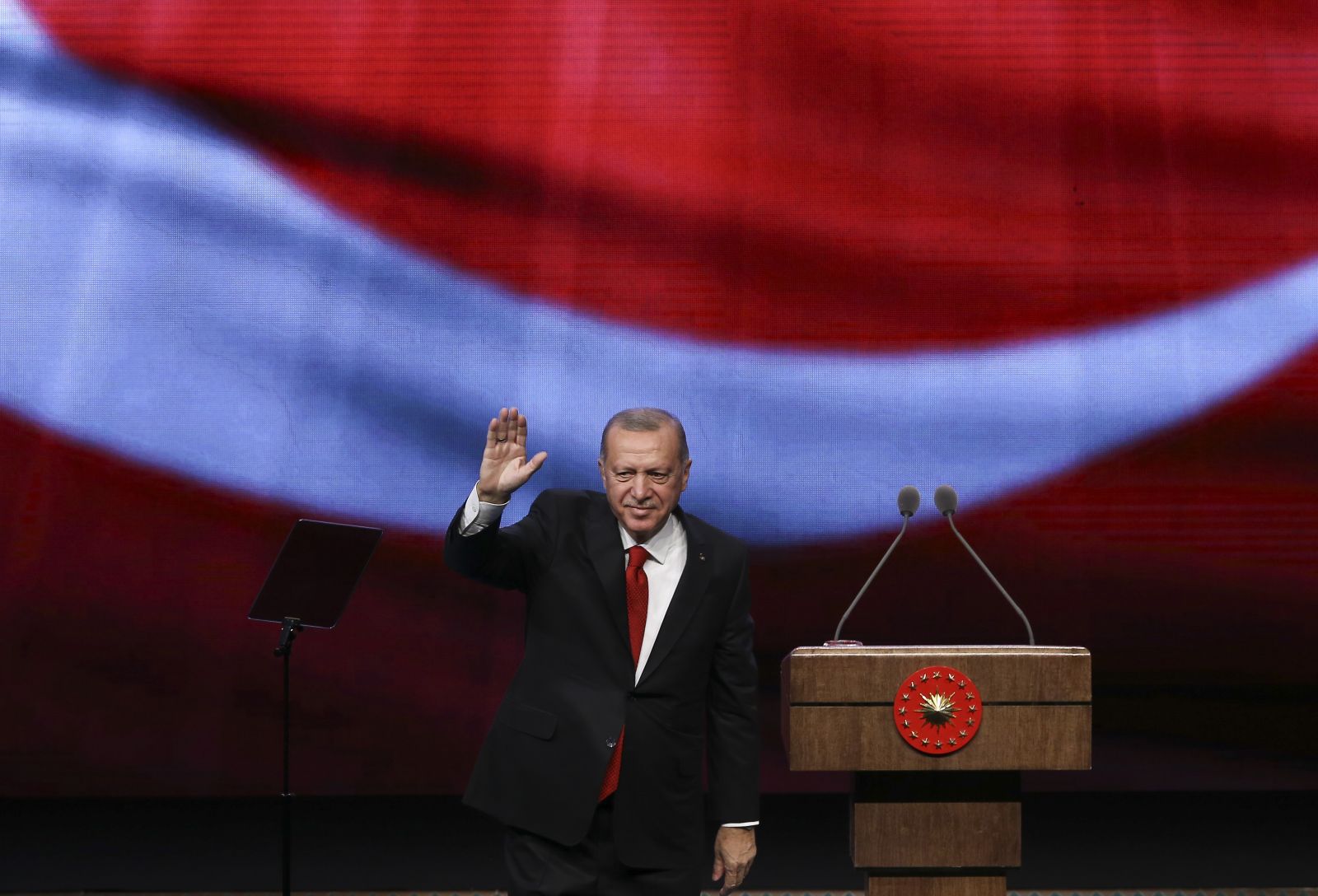 Cumhurbaşkanı Erdoğan'dan önemli açıklamalar