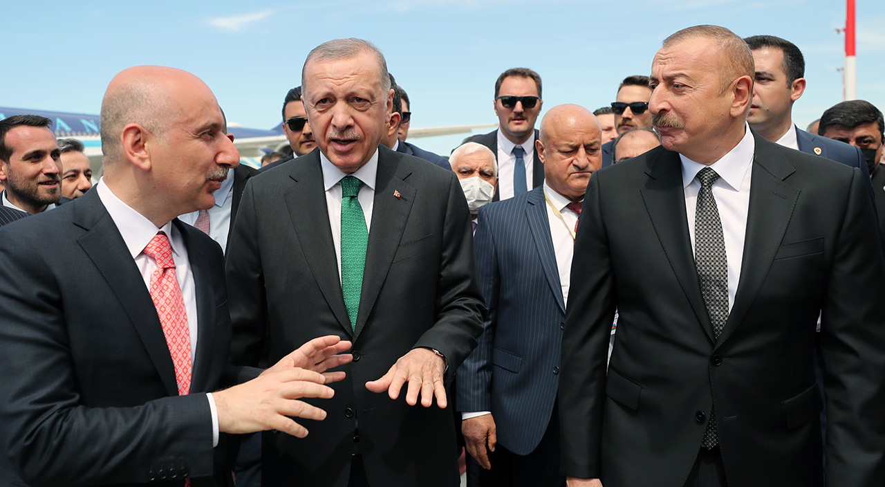 Dünyada 5 tane, 2'si Türkiye'de! Rize-Artvin Havalimanı açıldı