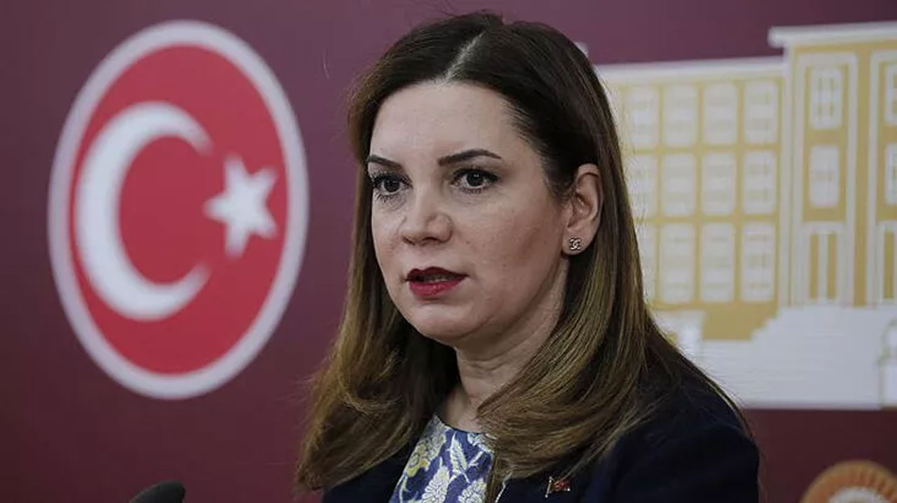 MHP'li vekil Arzu Erdem: Adabımuaşeret ders olsun