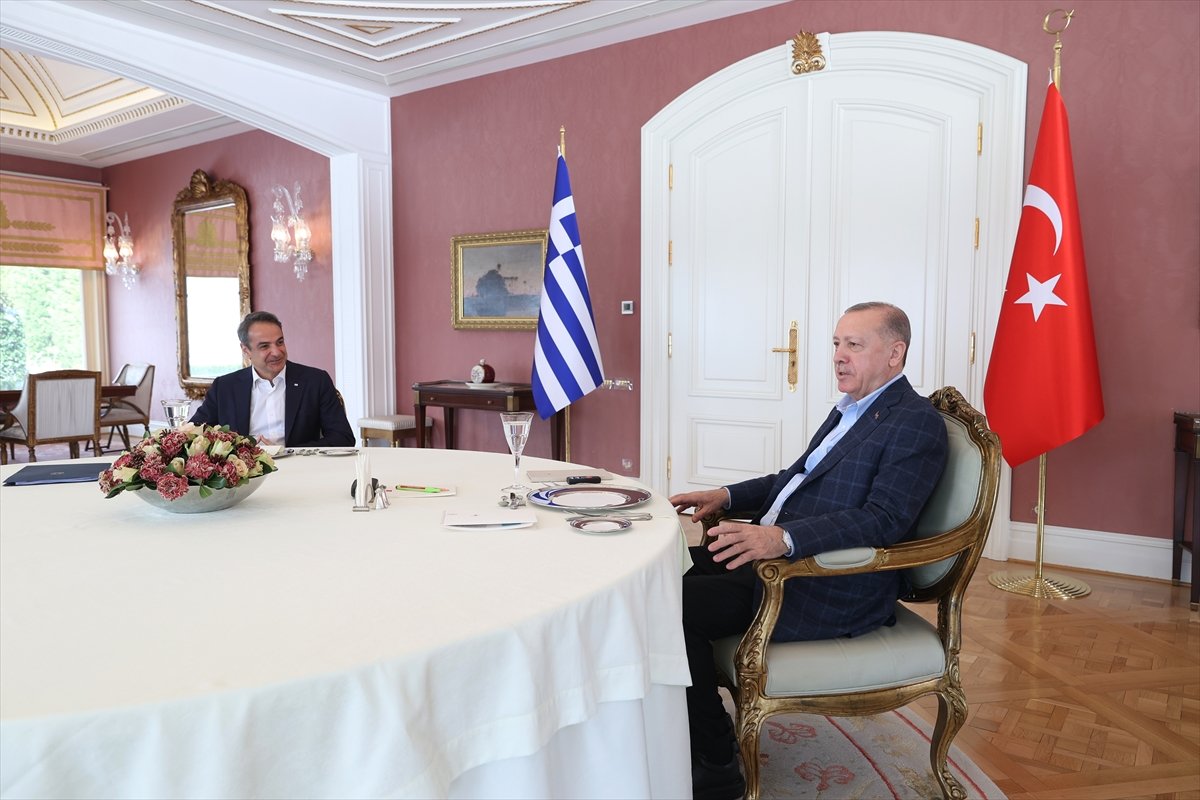 Kritik zirve sona erdi Kritik zirve sona erdi