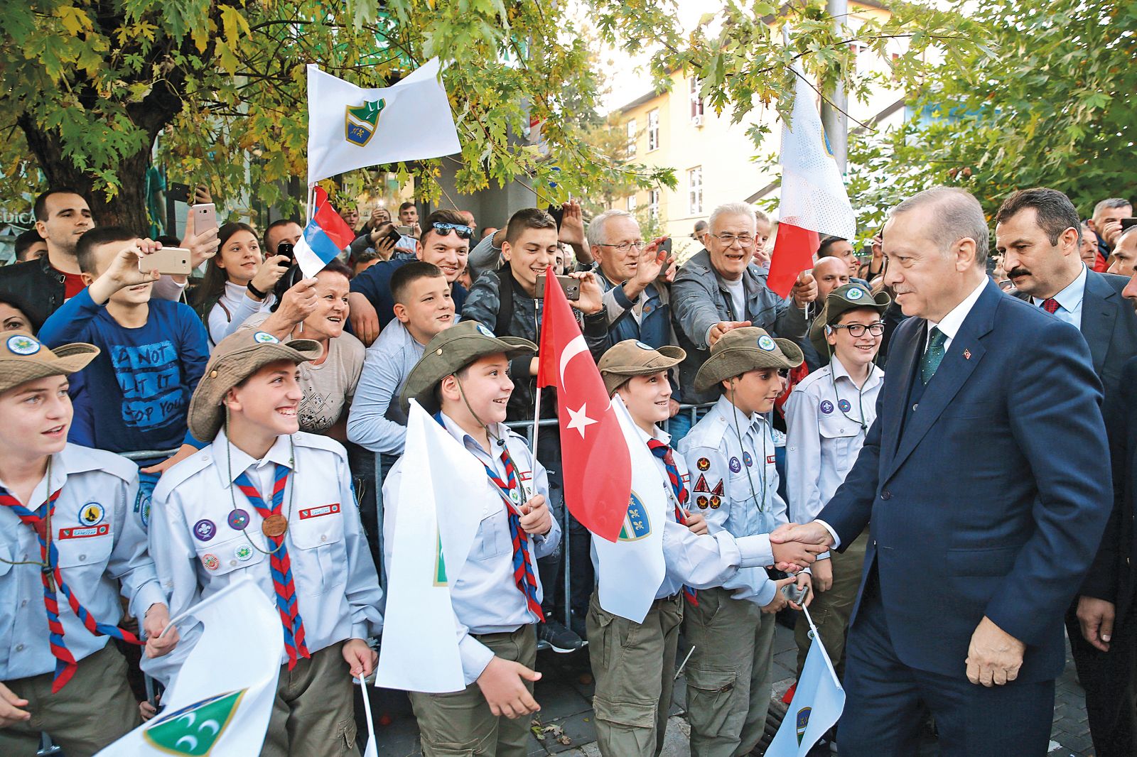 Erdoğan sevgisi sokaklara taştı