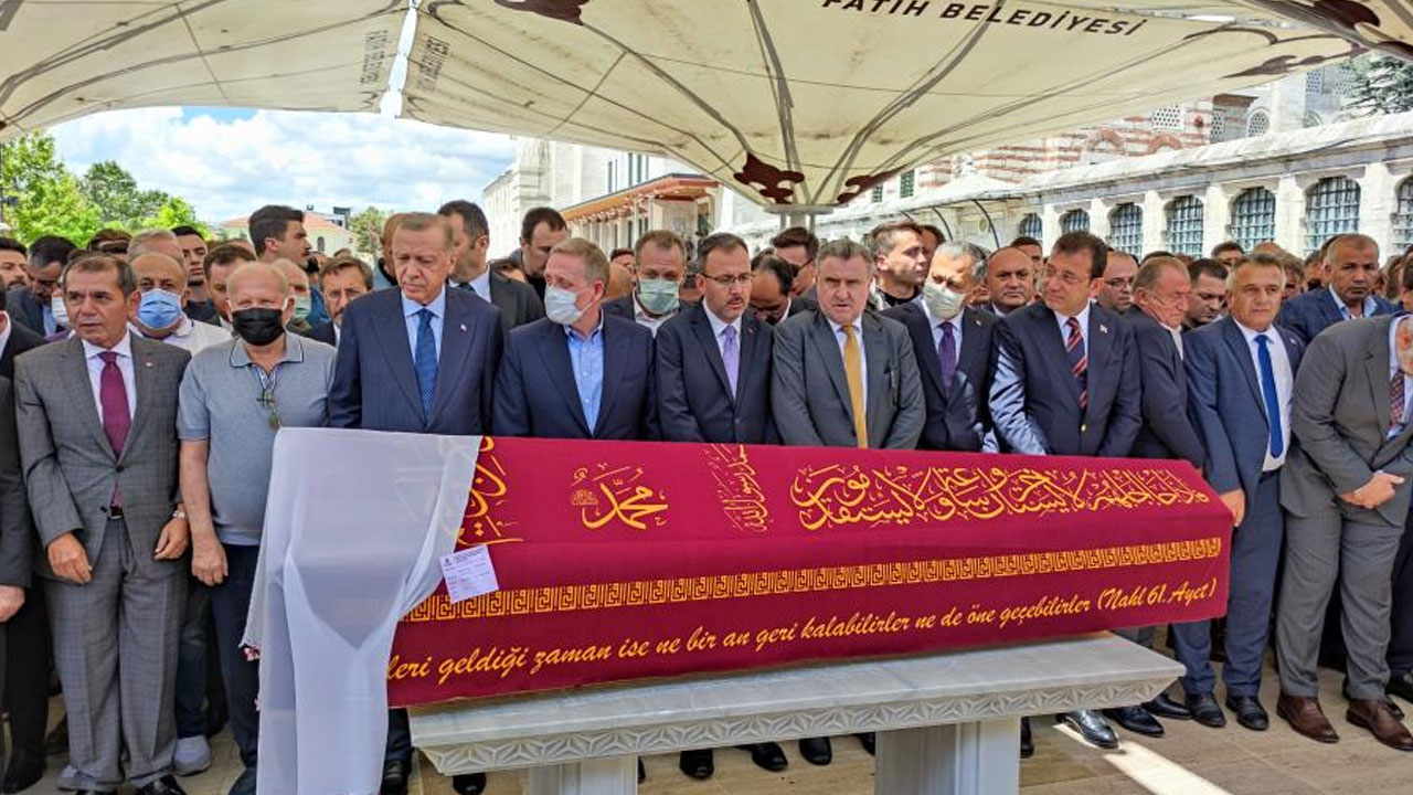 Cenaze törenine damga vuran kare: Erdoğan ve İmamoğlu bir araya geldi