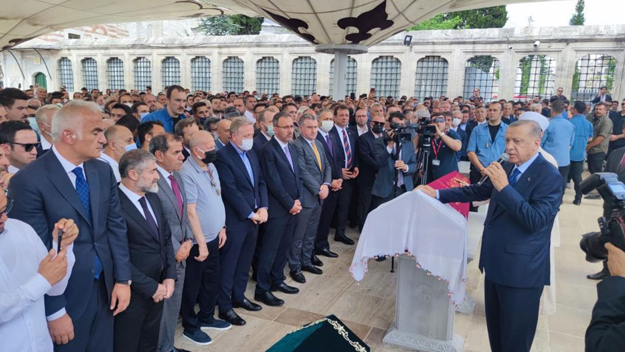 Cenaze törenine damga vuran kare: Erdoğan ve İmamoğlu bir araya geldi