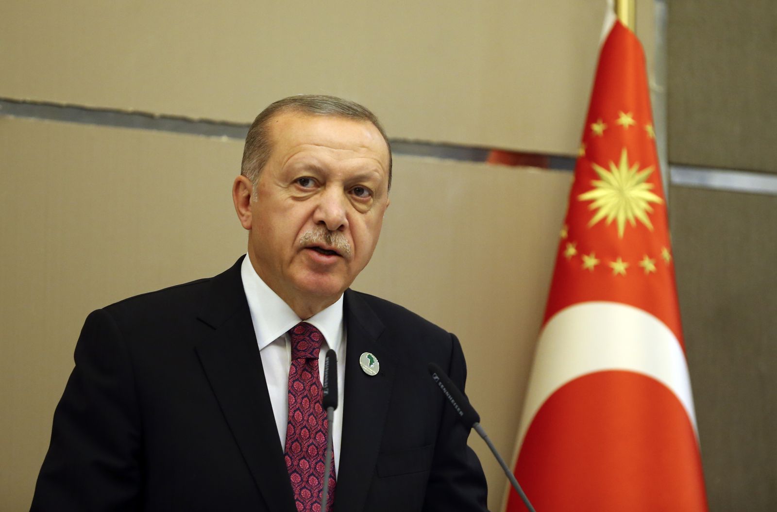 Cumhurbaşkanı Erdoğan'dan ABD'ye İran ve yaptırım resti...