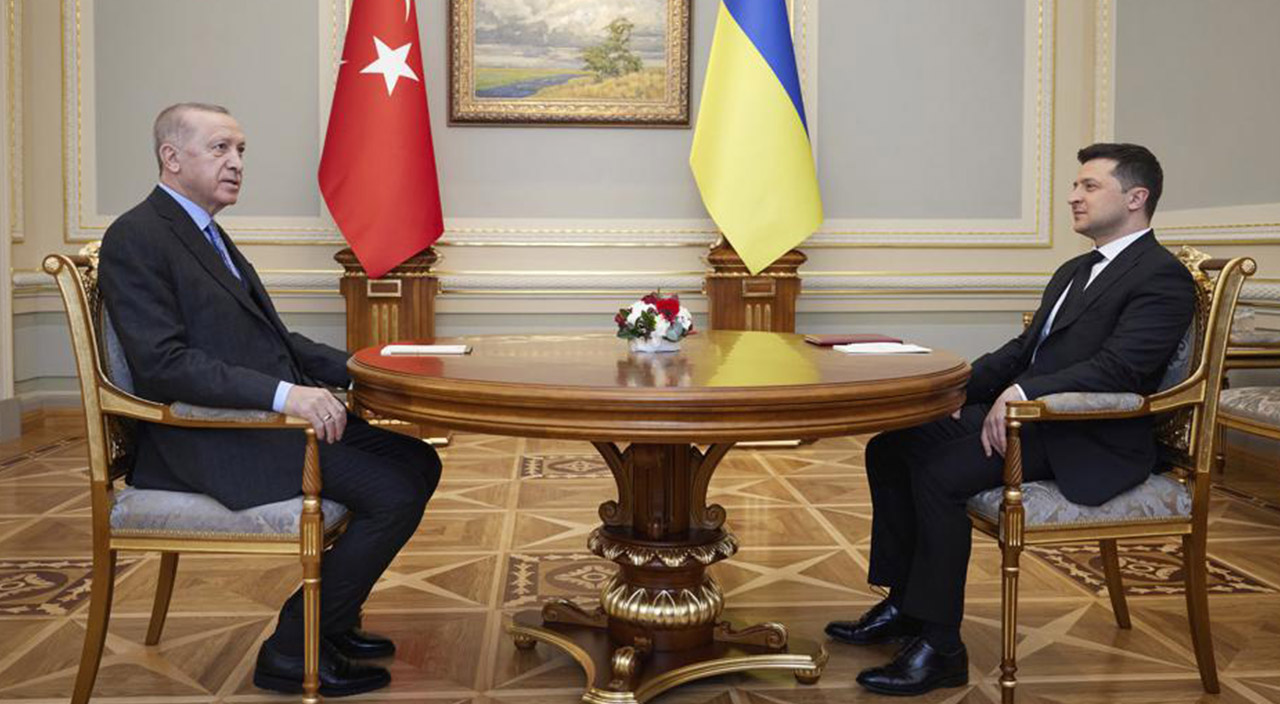 Zelenskiy isimlerini de açıkladı: 2 hain generalin rütbelerini geri aldım