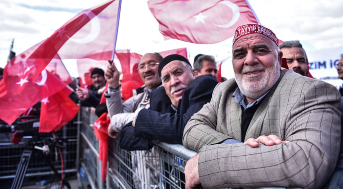 Cumhur İttifakı'nın 'Büyük İstanbul Mitingi' için vatandaşlar Yenikapı'da toplandı