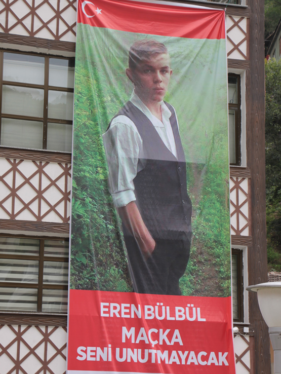 Eren'in ilçesinde hüzün hakim