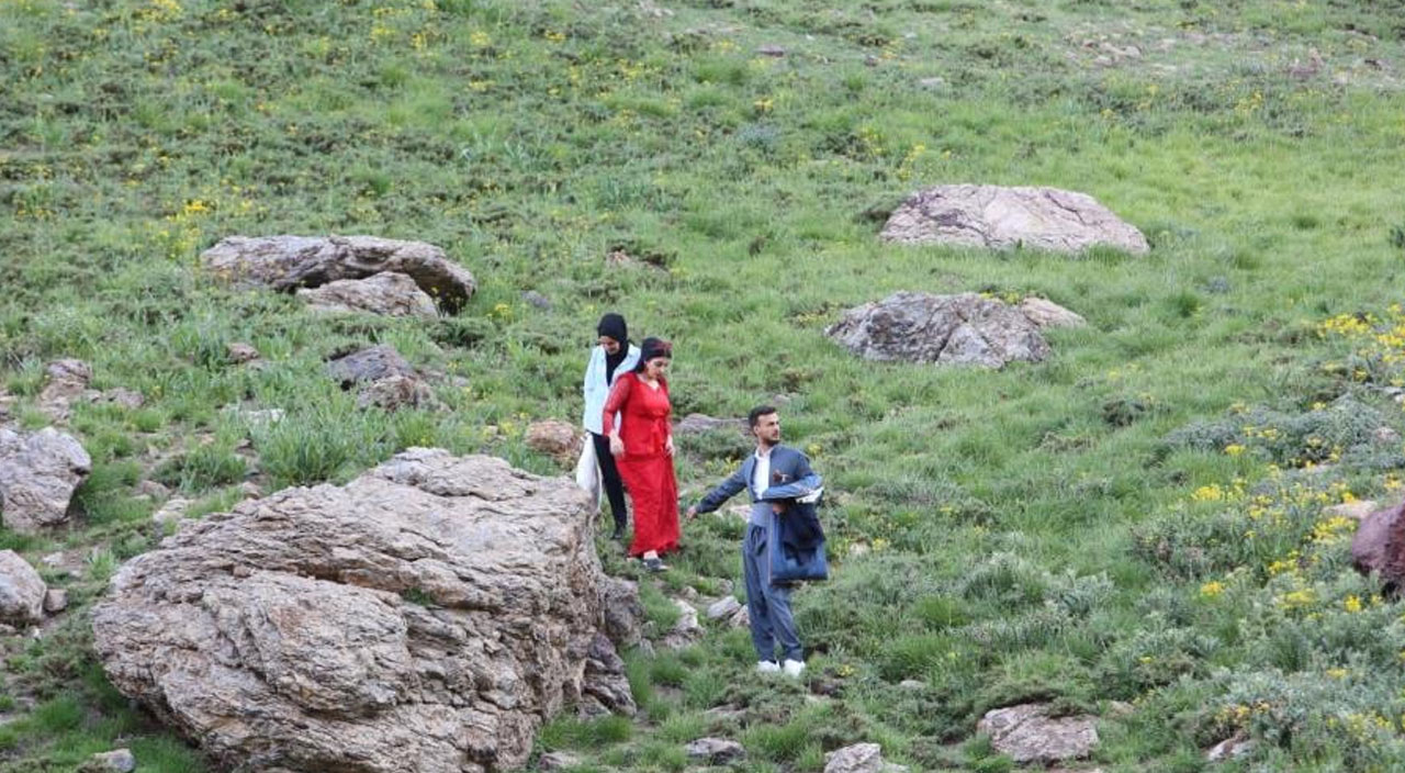 Terörle anılan Çarçellan artık gelin ve damatların en mutlu anına şahit oluyor Terörle anılan Çarçellan artık gelin ve damatların en mutlu anına şahit oluyor