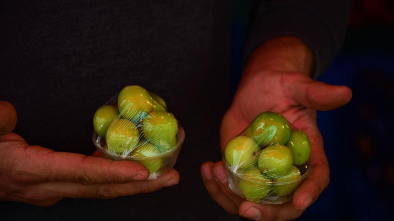 Erik tezgaha indi: 10 tanesi 100 lira