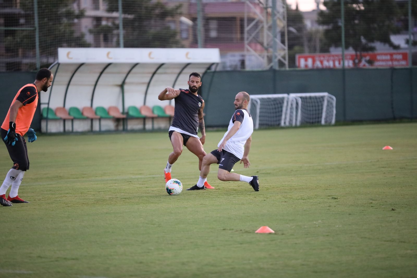 Erol Bulut: 'İnşallah Kasımpaşa maçında rahat galibiyet alırız'