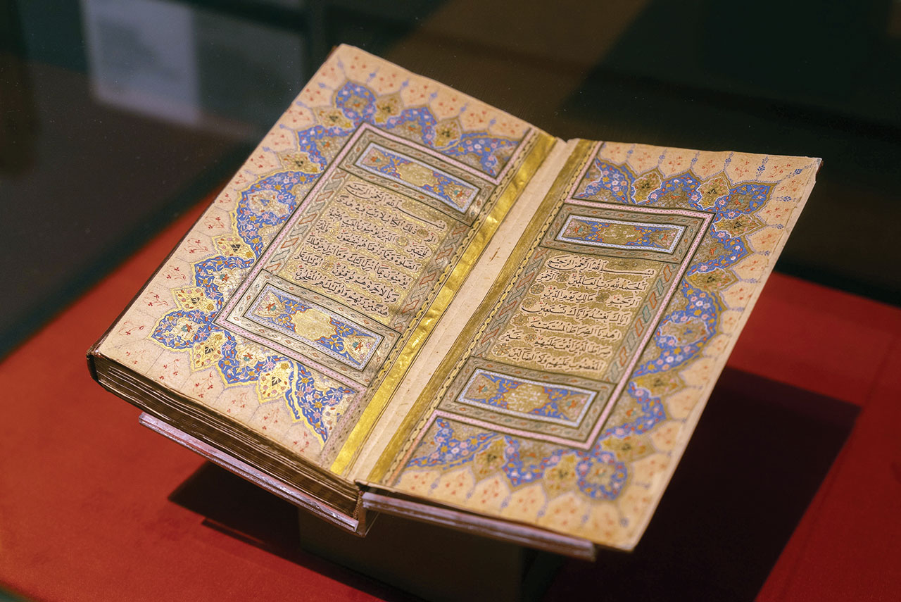 Sürgünde bile para için hat yazmadı