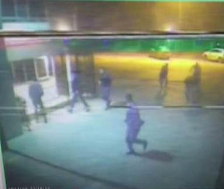 Arabayı itmedi diye öldürdüler