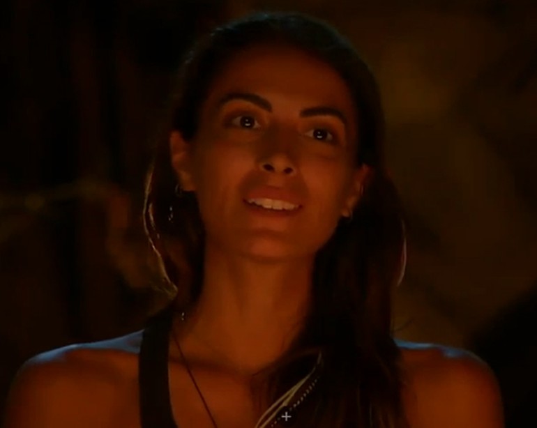 Survivor kim elendi? Survivor Adaya kim veda etti / İşte Elenen İsim... Survivor kim elendi? Survivor Adaya kim veda etti / İşte Elenen İsim...