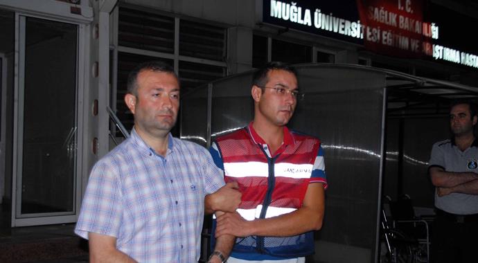 Okuldaki delilleri yakarken yakalandılar