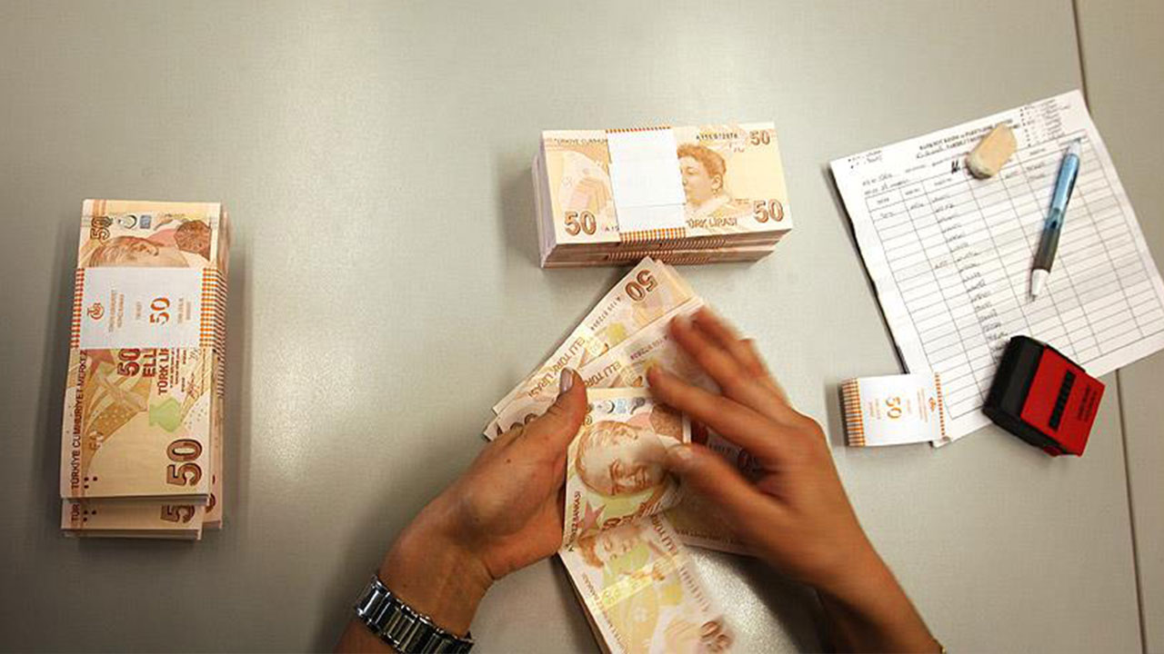 AK Parti’den EYT’lilere müjdeli haber: Mutlaka çalışma yapılacak!