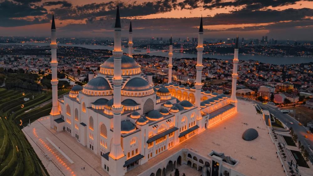 Rusların gözünden 'İstanbul' izleyenleri mest etti