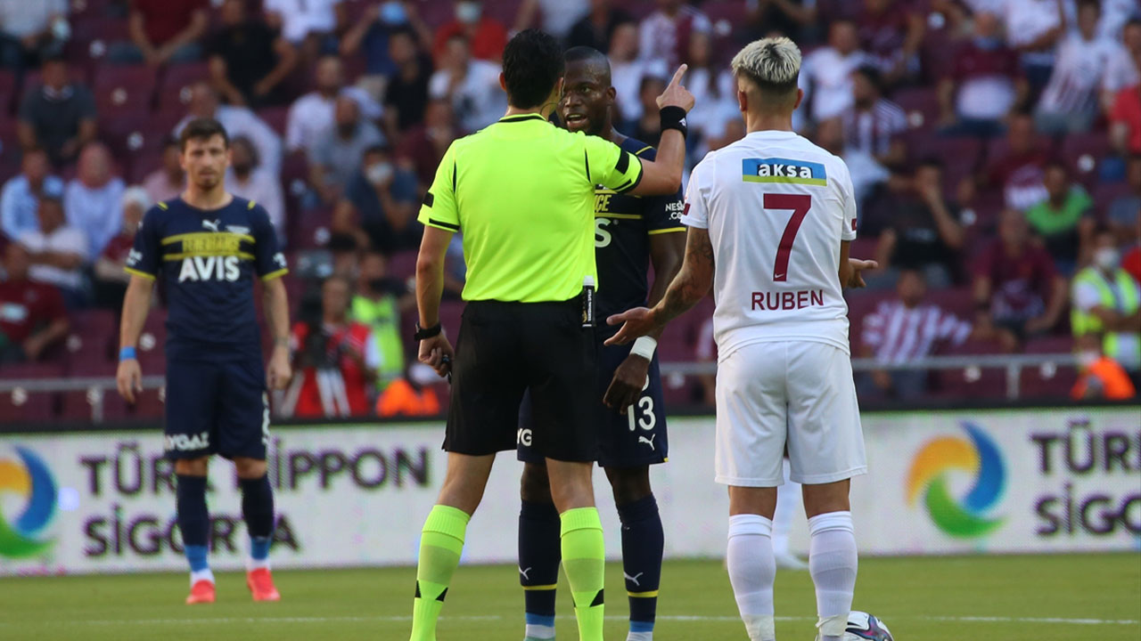 Fenerbahçe Hatay'dan lider döndü