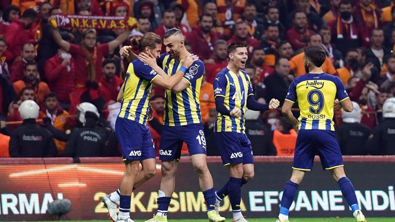 Galatasaray evinde yıkıldı: Derbinin kazananı Fenerbahçe
