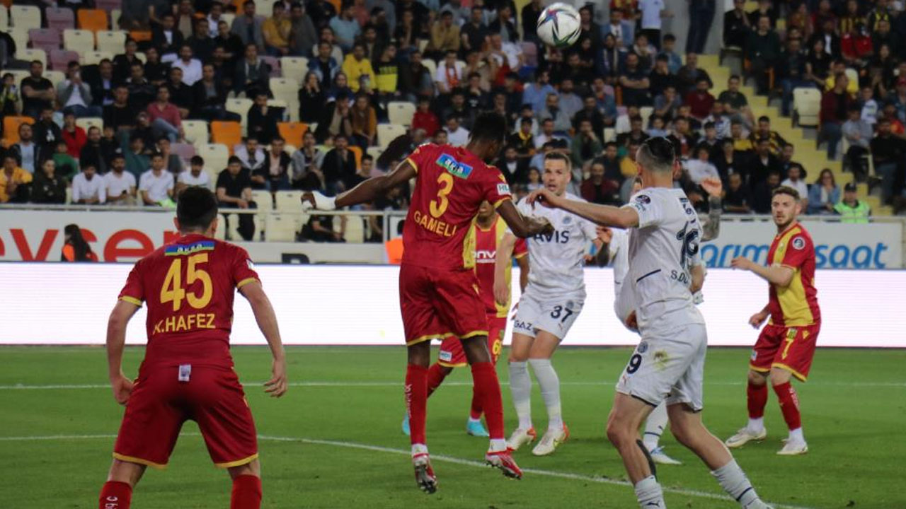 Kanarya Şampiyonlar Ligi'nde: Fenerbahçe gol olup yağdı