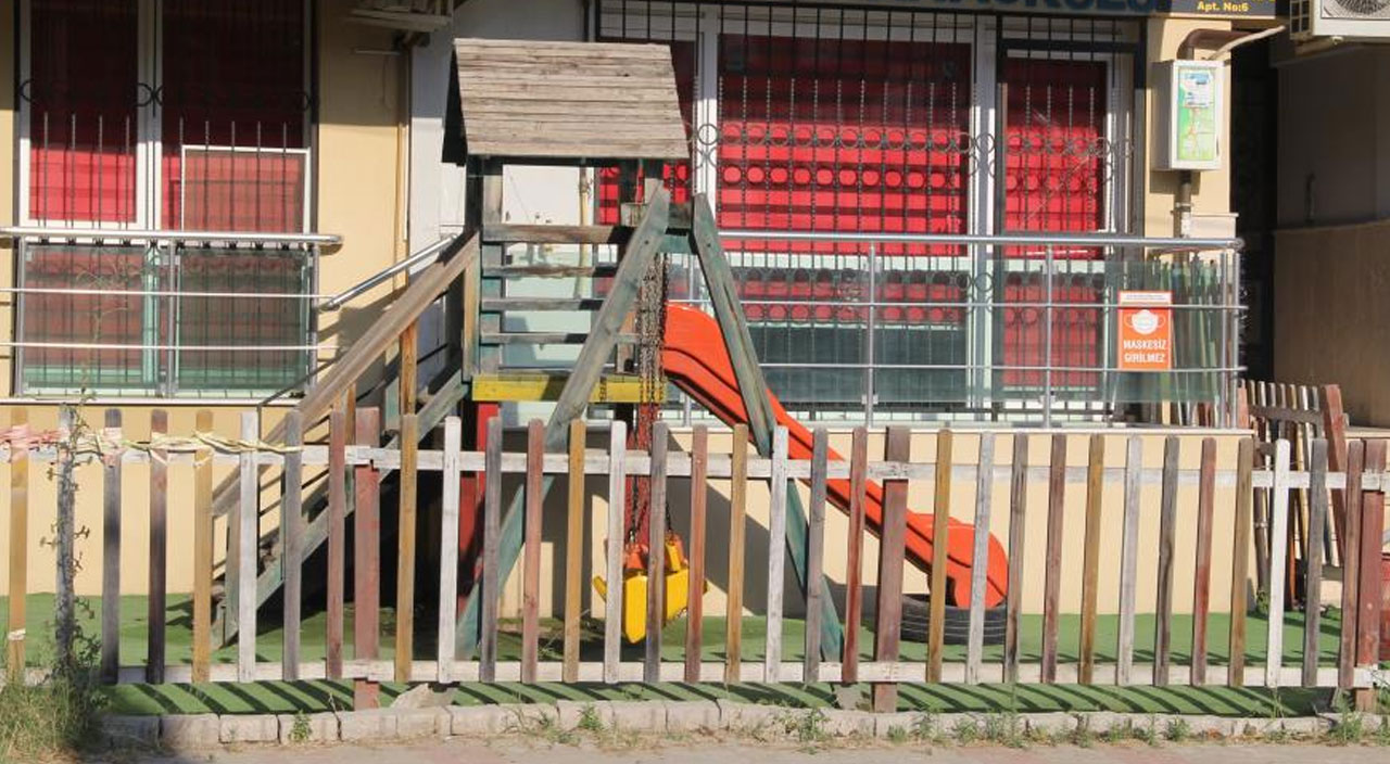 İzmir'de kayıp skandalı: Anasınıfına giden 3 çocuk saatler sonra bitkin halde buldu