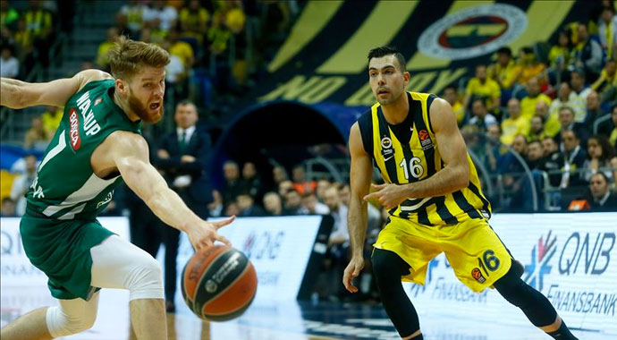 Fenerbahçe Beko, Zalgiris'e evinde kaybetti