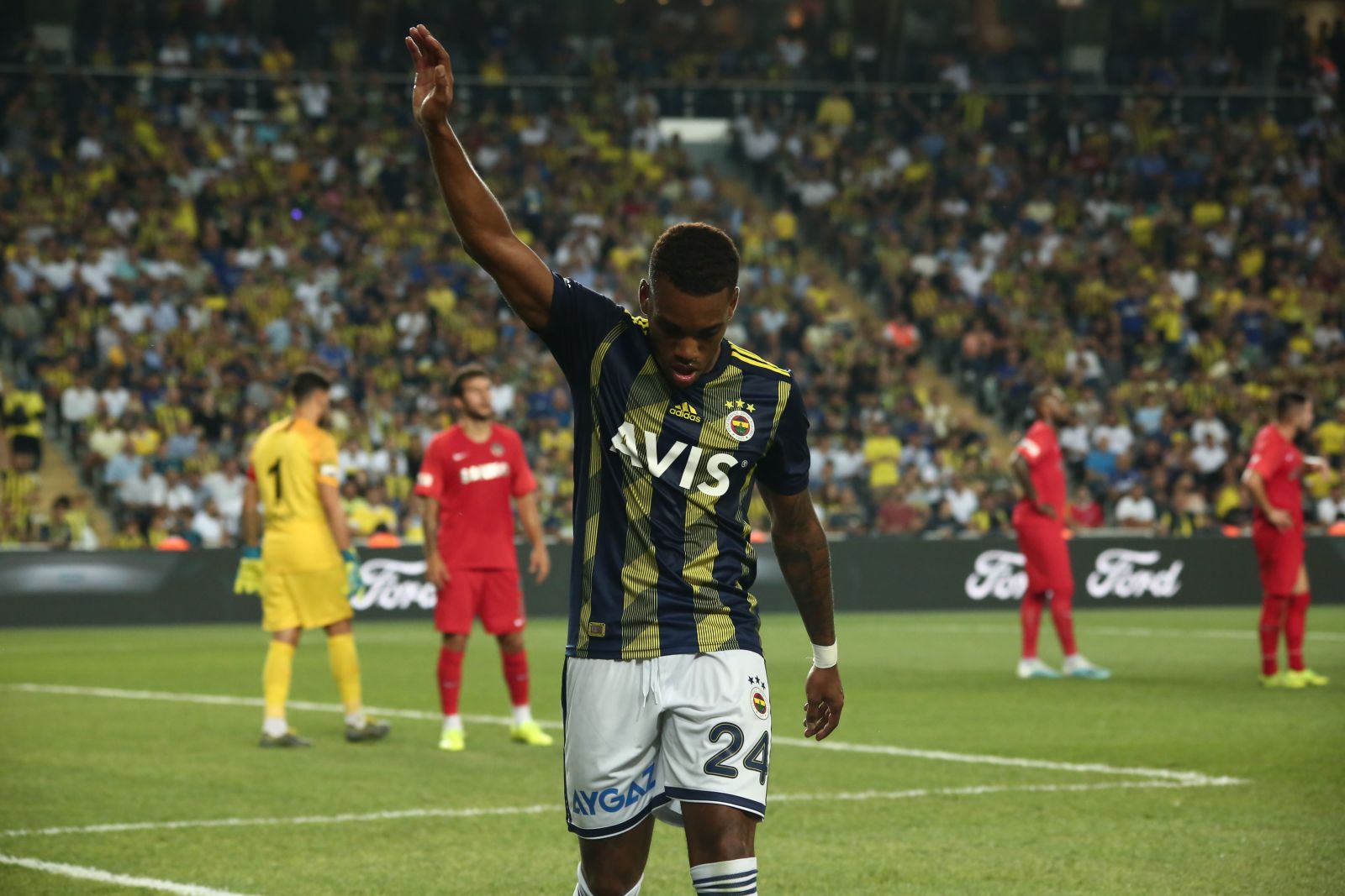 Fenerbahçe evinde rahat kazandı (Fenerbahçe 5-0 Gazişehir Gaziantep)