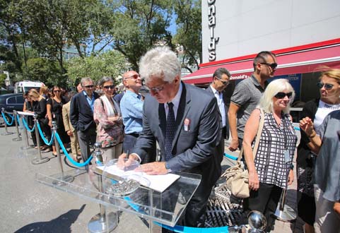 Ünlü iş adamı Feyyaz Berker son yolculuğuna uğurlandı