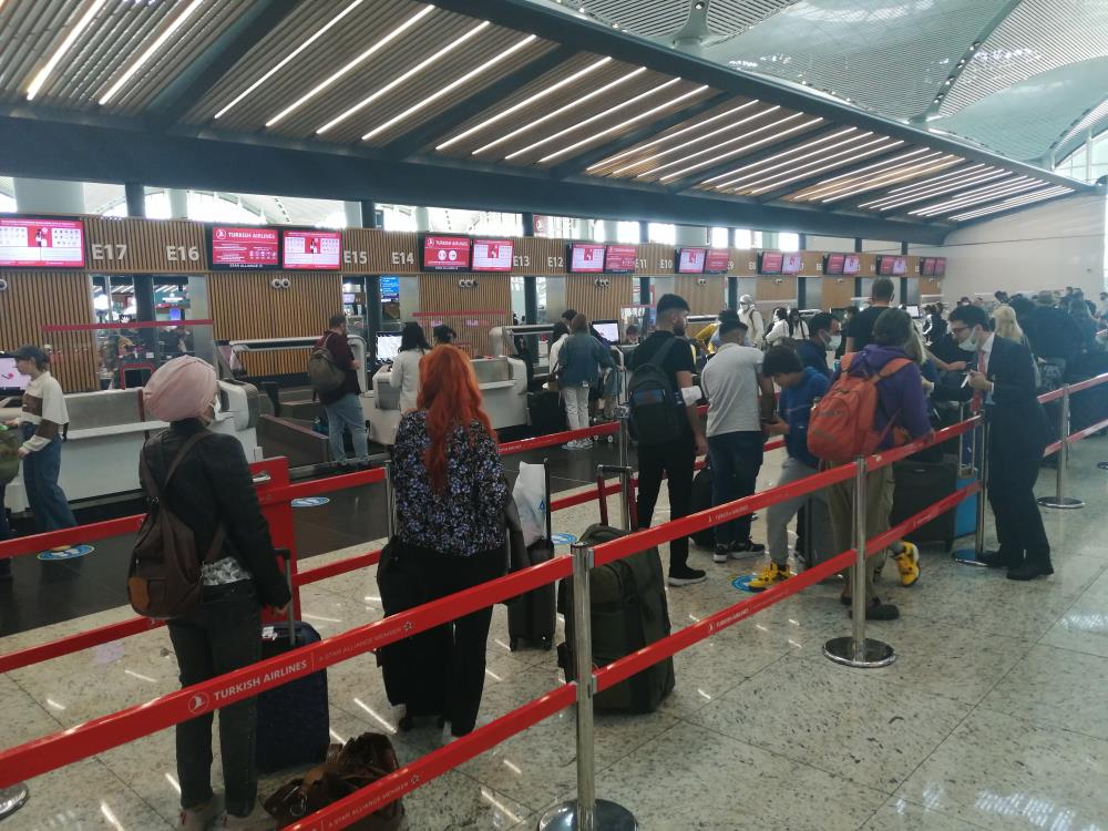 İstanbul Havalimanı’nda bayram yoğunluğu! 1253 sefer planlanıyor