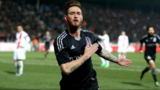 Kartala geri gönüyor!