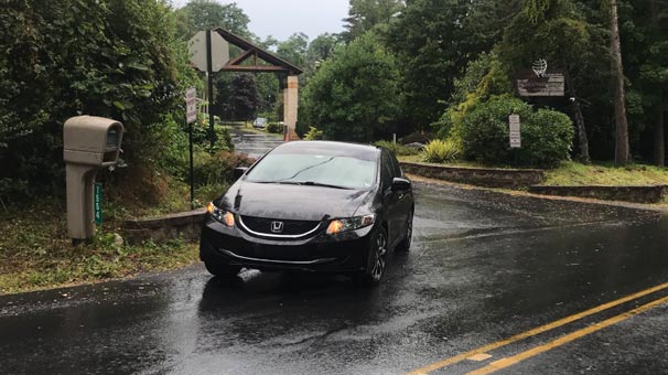 Pensilvanya'daki FETÖ kampı üzerinde pankart taşıyan uçaklar uçtu