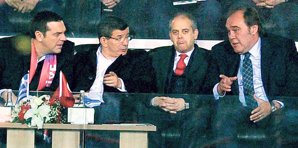 Fransa'da bir fazlayız!