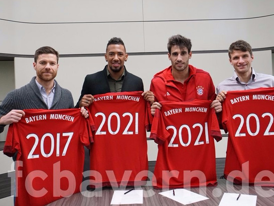 Bayern Münih'te 4 imza birden atıldı Bayern Münih'te 4 imza birden atıldı